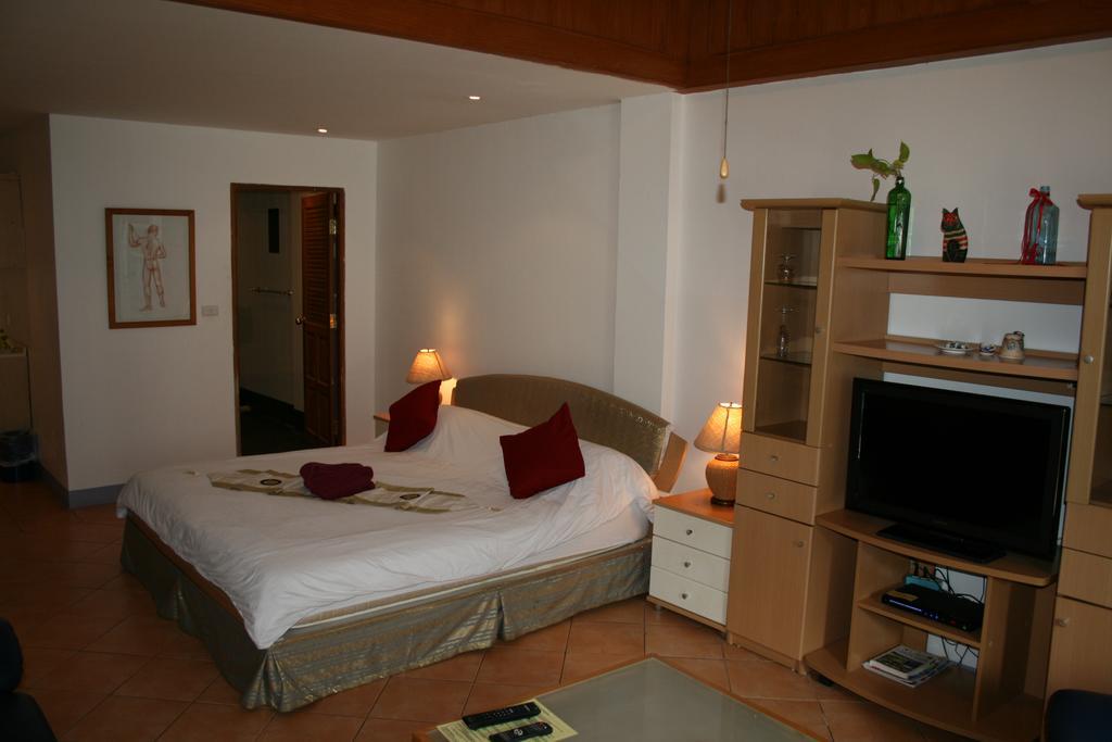Aquarius Gay Guesthouse & Sauna Patong Pokoj fotografie