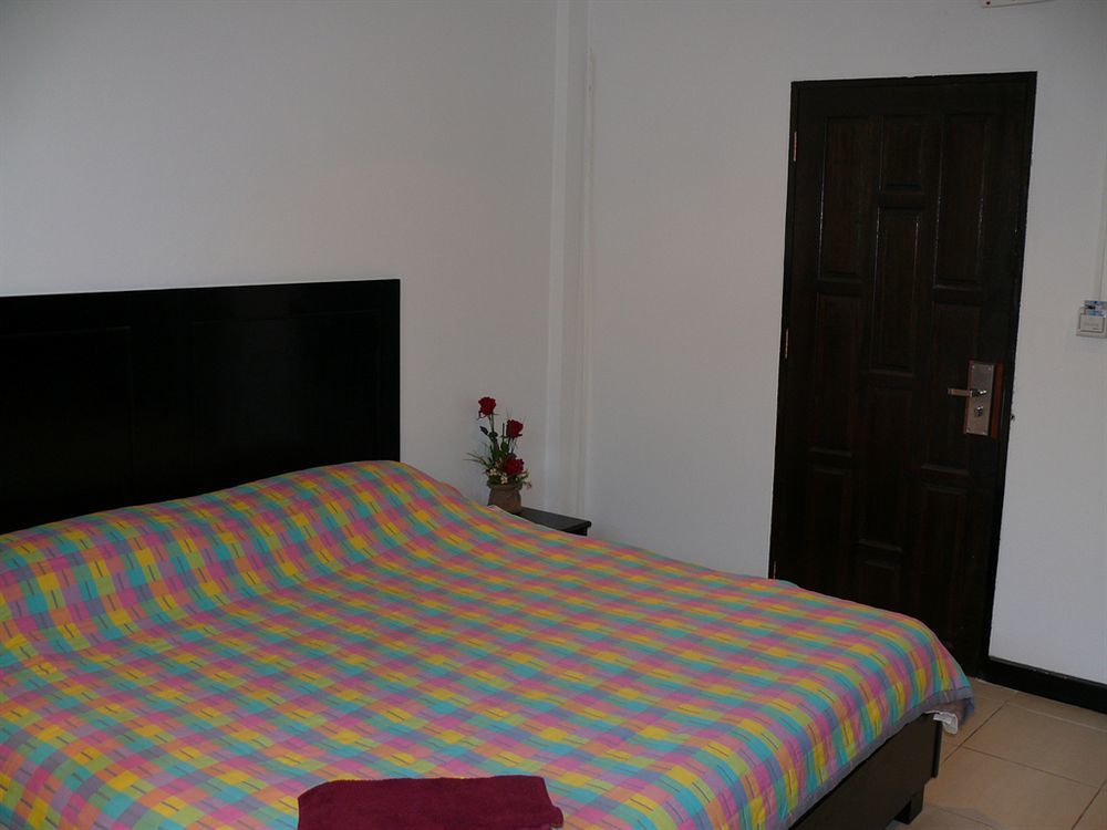 Aquarius Gay Guesthouse & Sauna Patong Exteriér fotografie