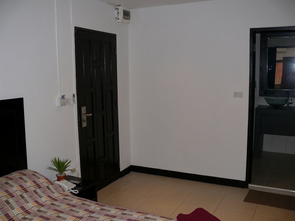 Aquarius Gay Guesthouse & Sauna Patong Exteriér fotografie